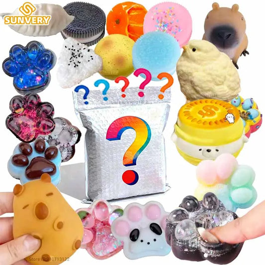 SurpriseSqueeze™ Mystery Cat Paw Fidget Toy – Blind Bag Squishy Sensory Toy